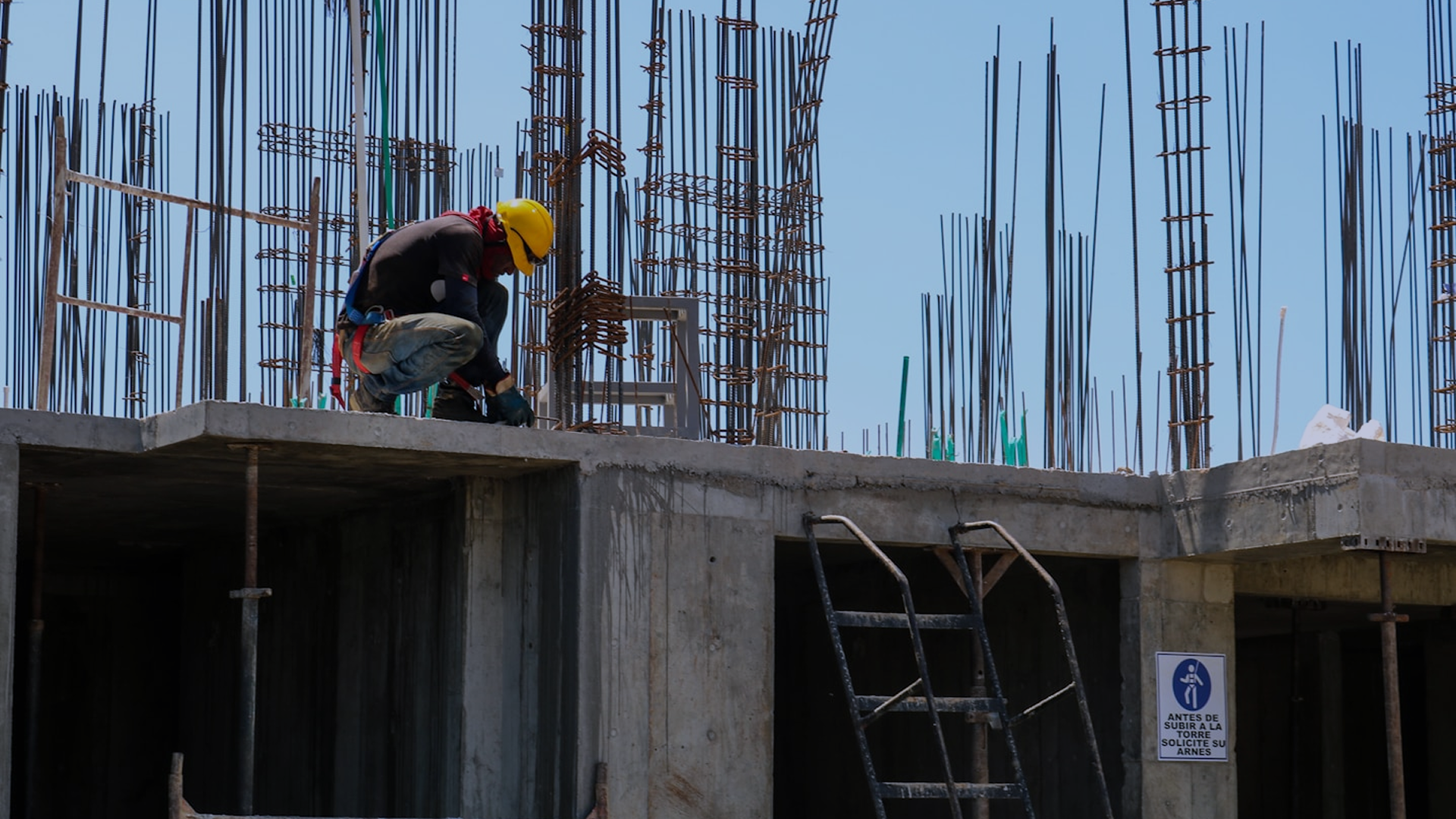 Steel reinforcement being tied on a large construction site